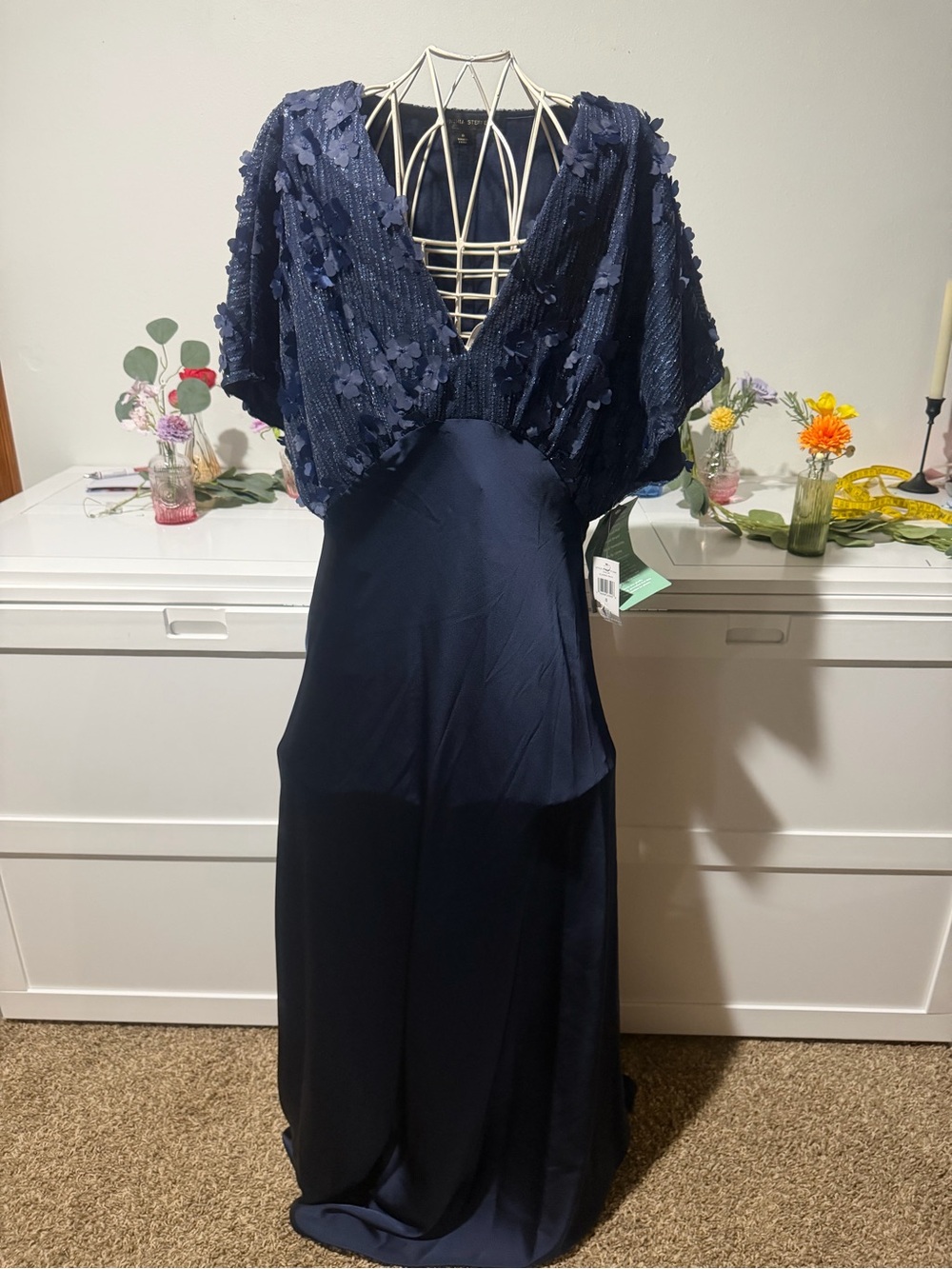 Cynthia Steffe Navy Blue Sequin Embellished V-Neck Maxi Dress